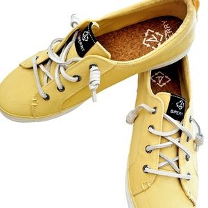 Sperry Women’s shoes